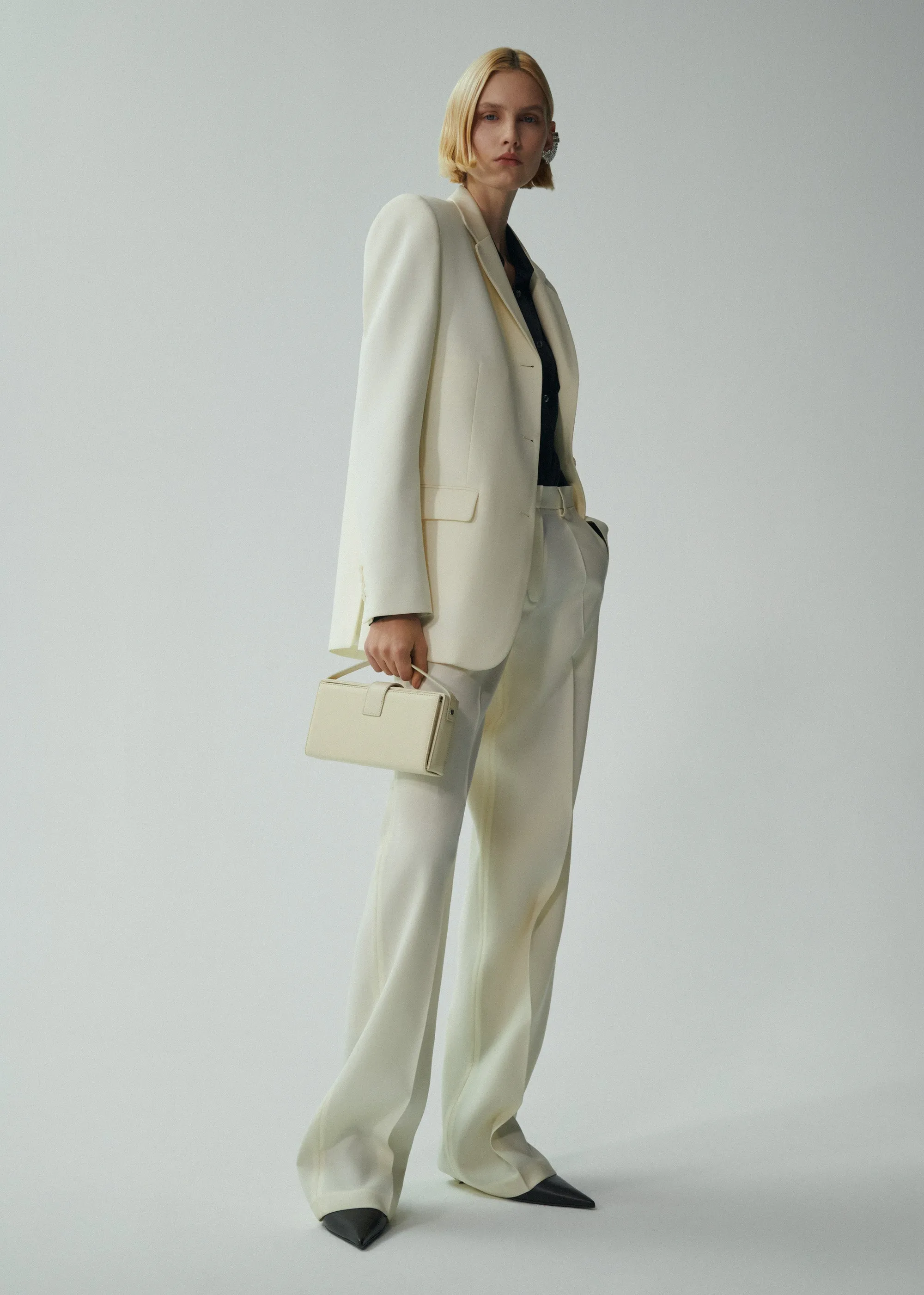 Boxy oversized blazer in cream